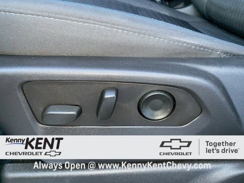 Used 2022 Chevrolet Silverado 1500 LT image 29