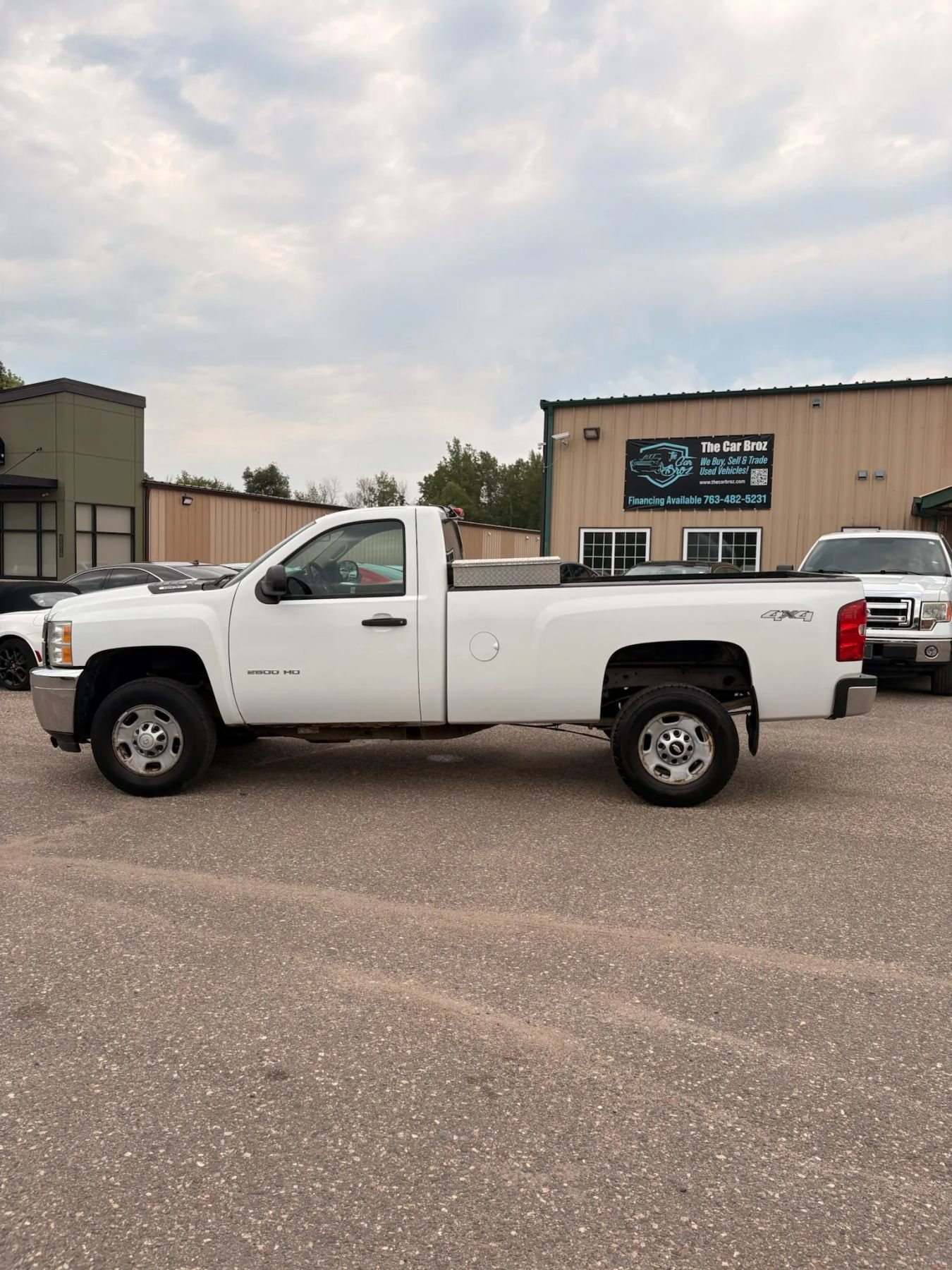 Used 2012 Chevrolet Silverado 2500 W/T w/ Snow Plow Prep Package AWD/4WD image 9