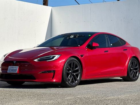 Used 2022 Tesla Model S Plaid image 8