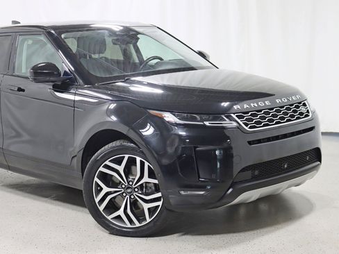 Used 2021 Land Rover Range Rover Evoque SE image 3