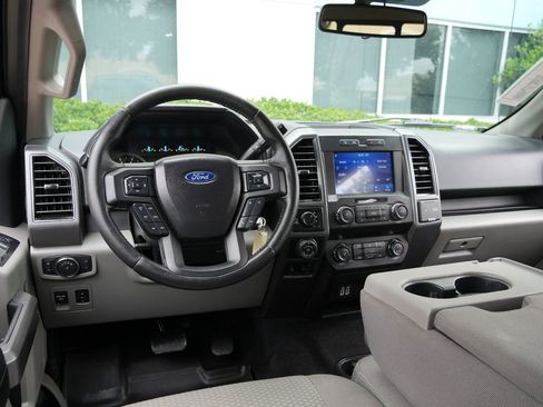 Used 2019 Ford F150 XLT w/ Equipment Group 302A Luxury AWD/4WD image 5