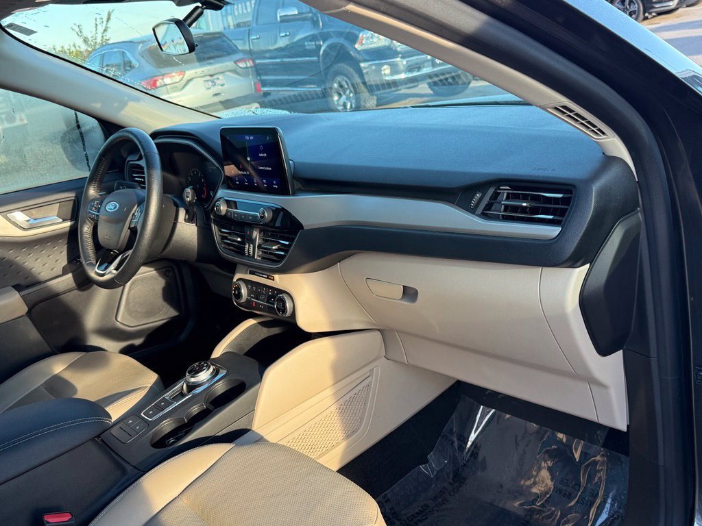 Used 2020 Ford Escape SEL FWD image 26