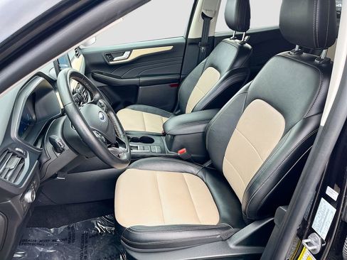 Used 2022 Ford Escape Titanium w/ Titanium Elite Package image 22