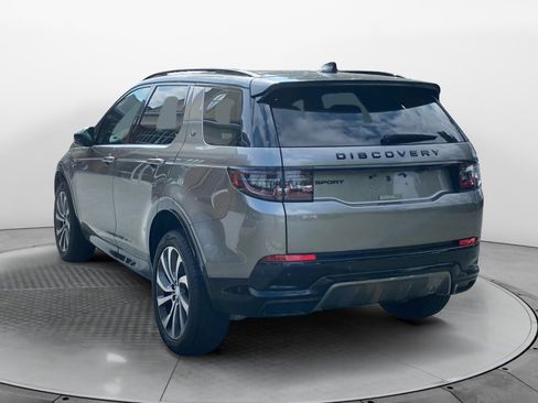 Used 2024 Land Rover Discovery Sport Dynamic SE image 5