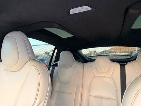 Used 2020 Tesla Model X Performance image 10