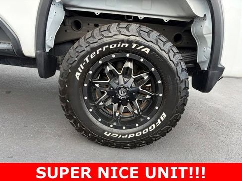 Used 2023 Chevrolet Silverado 2500 Custom w/ Custom Value Package AWD/4WD image 10