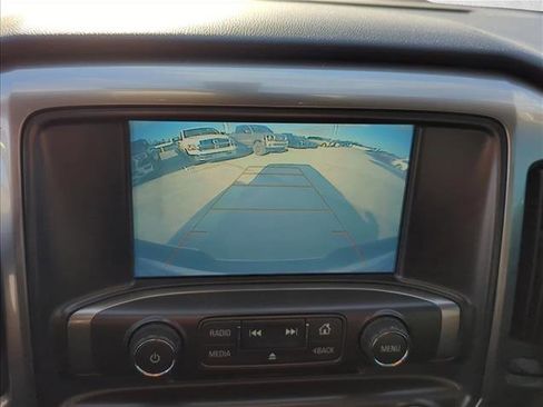 Used 2018 Chevrolet Silverado 1500 LT image 18