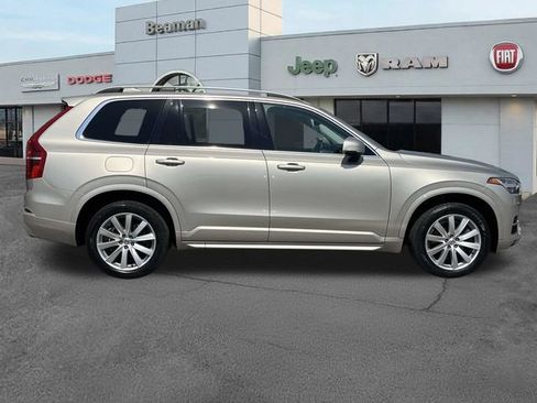 Used 2016 Volvo XC90 T6 Momentum w/ Momentum Plus Package AWD/4WD image 8