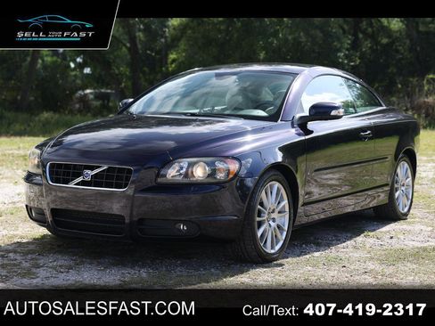 Used 2008 Volvo C70 T5 image 1