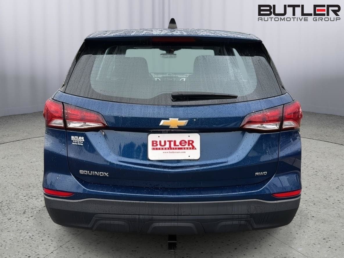 Used 2022 Chevrolet Equinox LS AWD/4WD image 5