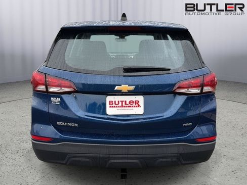 Used 2022 Chevrolet Equinox LS AWD/4WD image 5