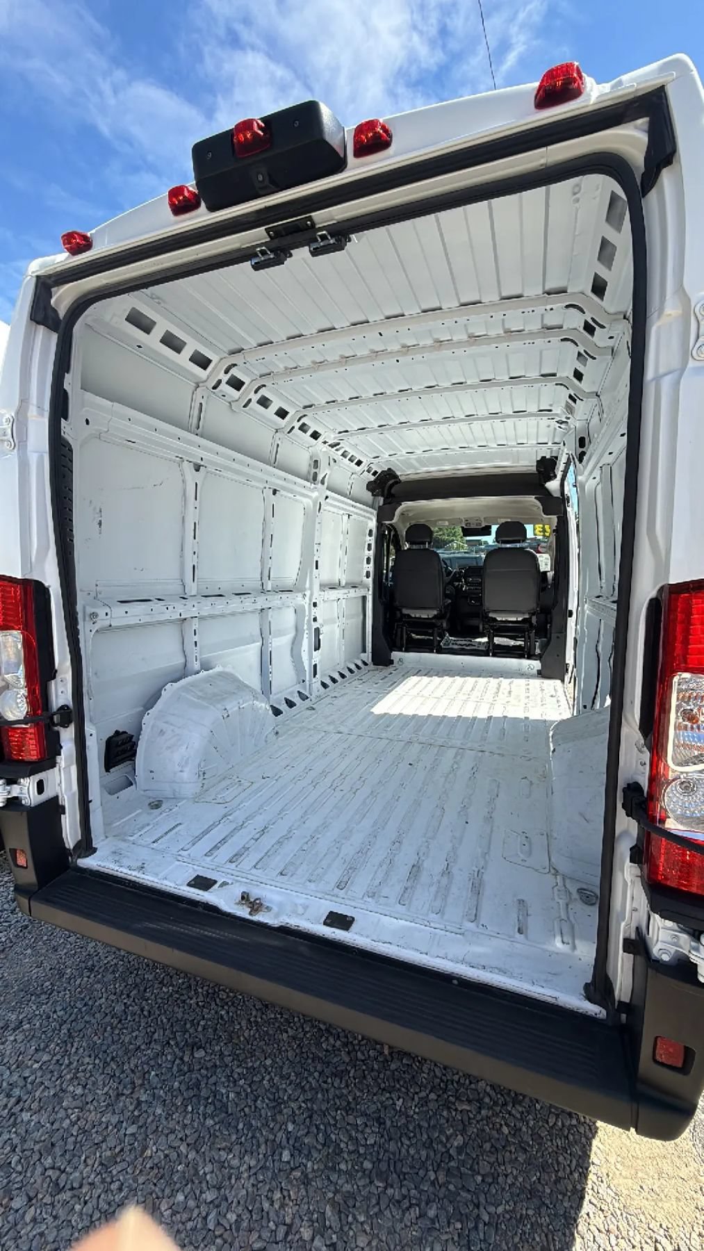 Used 2023 RAM ProMaster 2500 FWD image 41