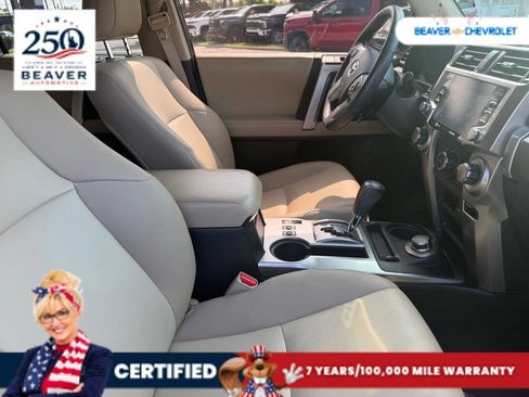 Used 2021 Toyota 4Runner SR5 Premium w/ Moonroof Package AWD/4WD image 11