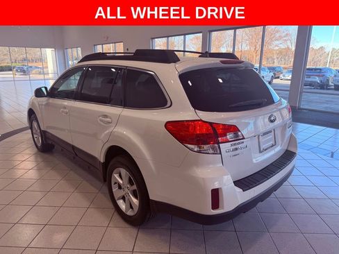 Used 2013 Subaru Outback 2.5i Limited w/ Moonroof Pkg image 5