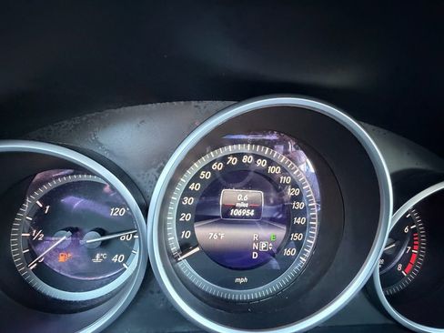 Used 2016 Mercedes-Benz E 350 4MATIC Sedan w/ Premium Package image 33
