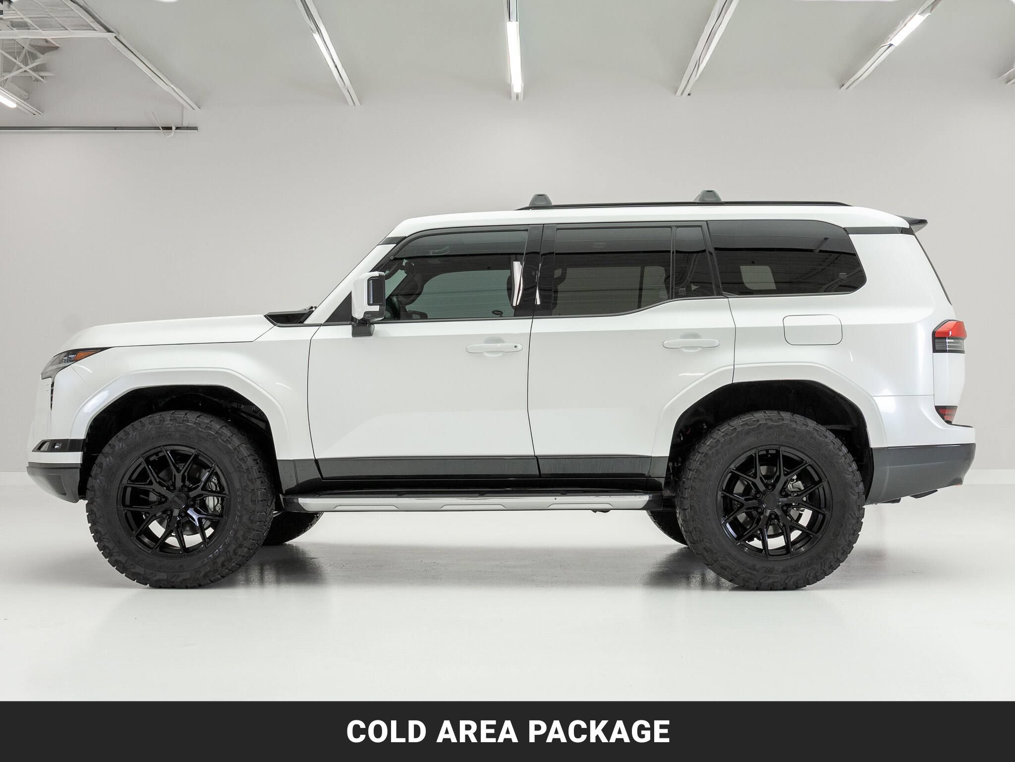 Used 2024 Lexus GX 550 w/ Accessory Package (Z1) AWD/4WD image 5
