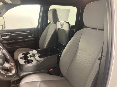 Used 2024 RAM 2500 Big Horn image 10