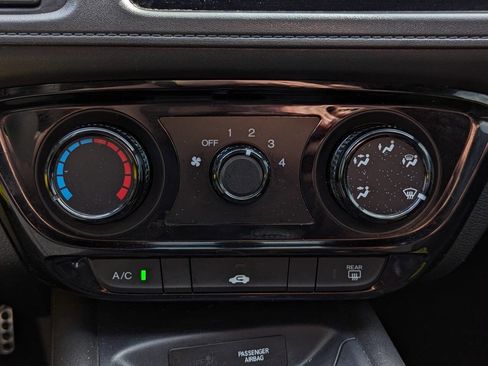 Used 2019 Honda HR-V Sport image 21
