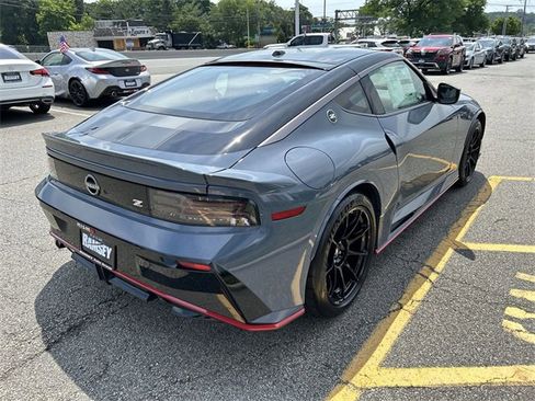 Used 2024 Nissan Z NISMO w/ Floor Mat Package image 3