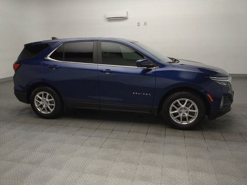 Used 2022 Chevrolet Equinox LT FWD image 11