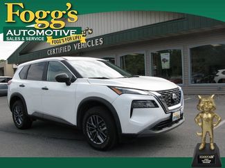 Used 2023 Nissan Rogue S image 1