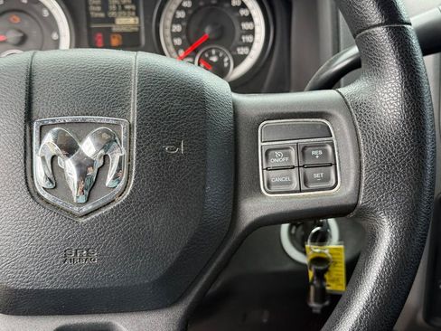 Used 2014 RAM 1500 Express image 17