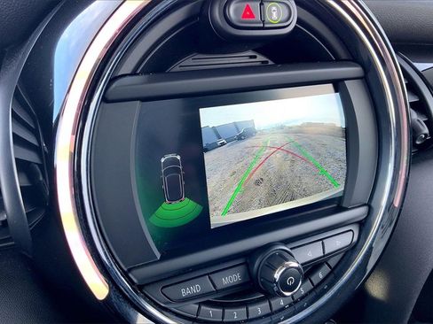 Used 2020 MINI Cooper S w/ Premium Package image 15