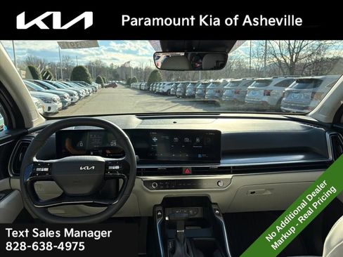 New 2026 Kia Sorento S image 7