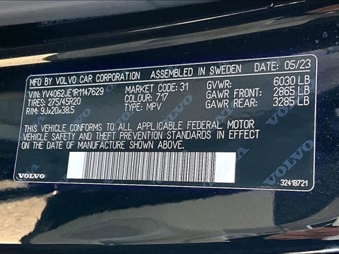 Certified 2024 Volvo XC90 B6 Plus image 31