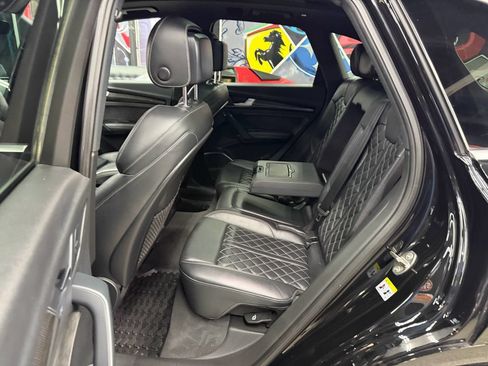 Used 2018 Audi SQ5 Premium Plus w/ Navigation Package AWD/4WD image 13