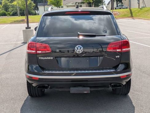 Used 2017 Volkswagen Touareg Wolfsburg Edition AWD/4WD image 5