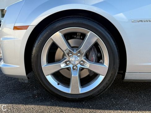 Used 2011 Chevrolet Camaro SS w/ RS Package image 10