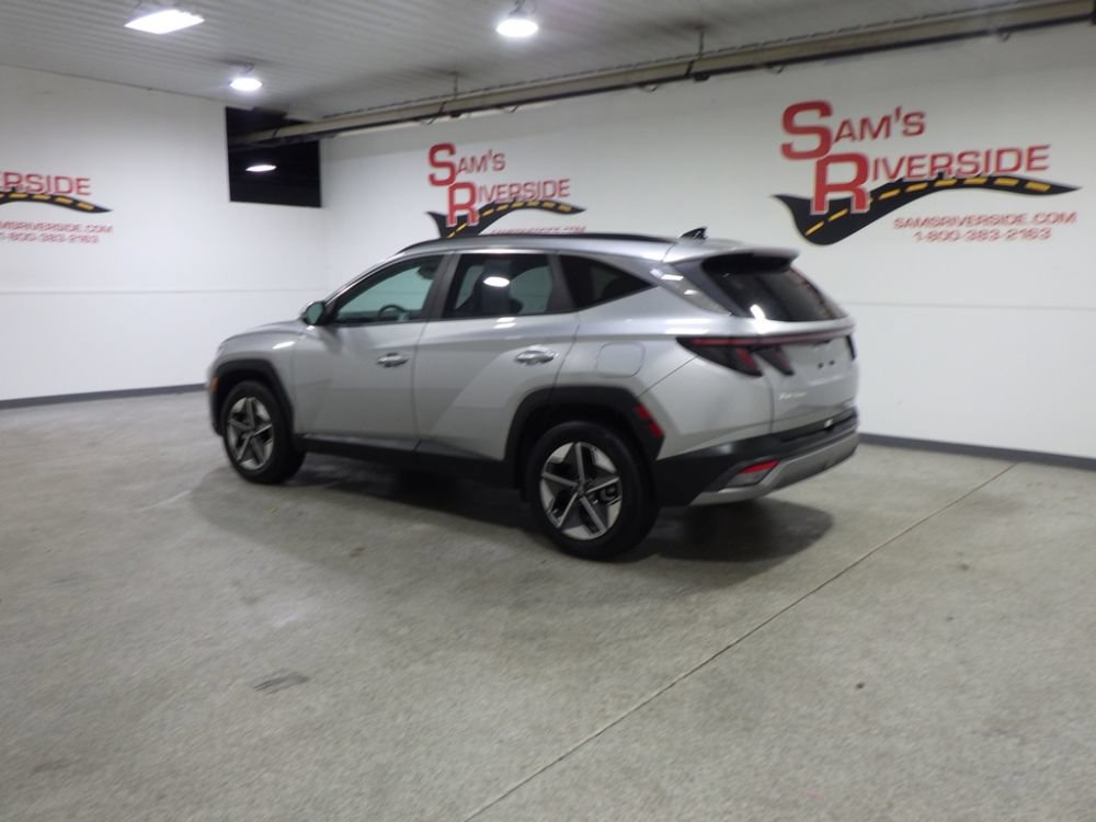 Used 2025 Hyundai Tucson SEL AWD/4WD image 2