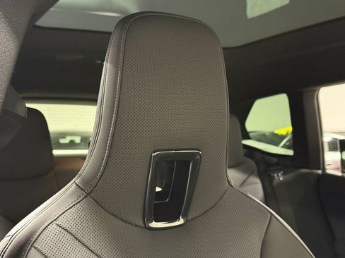 Used 2023 BMW iX M60 AWD/4WD image 47