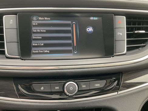 Used 2019 Buick Enclave Essence FWD image 44
