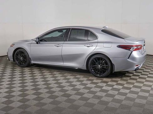 Used 2021 Toyota Camry XSE FWD image 10