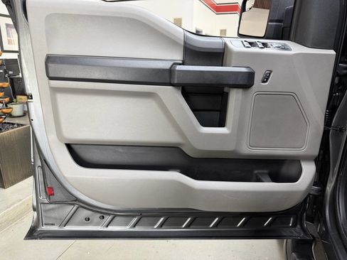 Used 2017 Ford F150 XL w/ Equipment Group 101A Mid AWD/4WD image 10