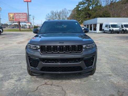New 2026 Jeep Grand Cherokee L Limited AWD/4WD image 8