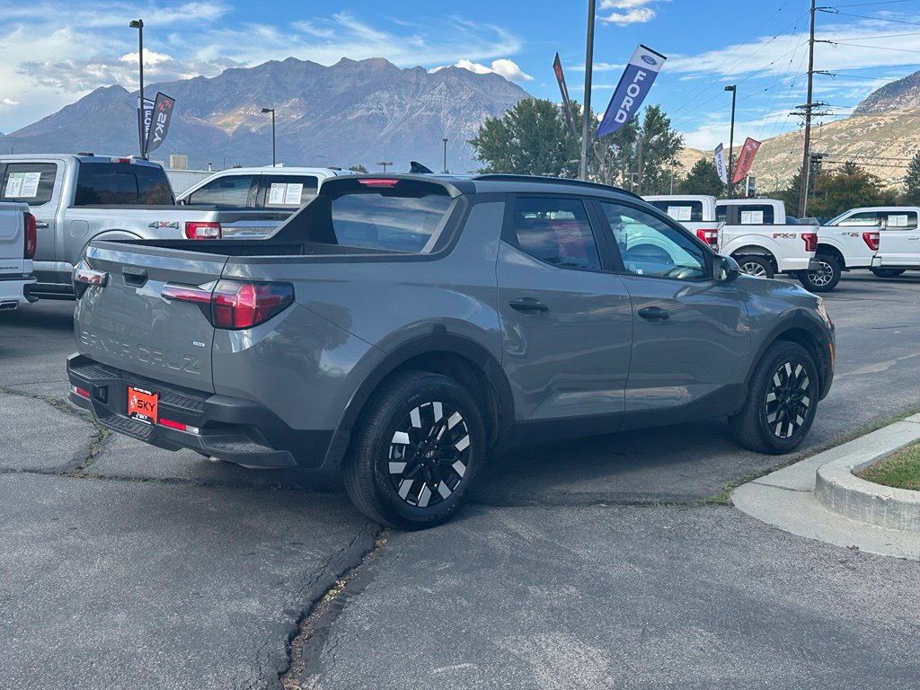 Used 2025 Hyundai Santa Cruz SEL AWD/4WD image 8