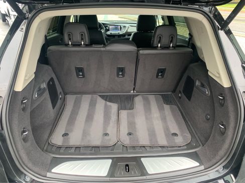 Used 2020 Buick Envision Premium AWD/4WD image 6