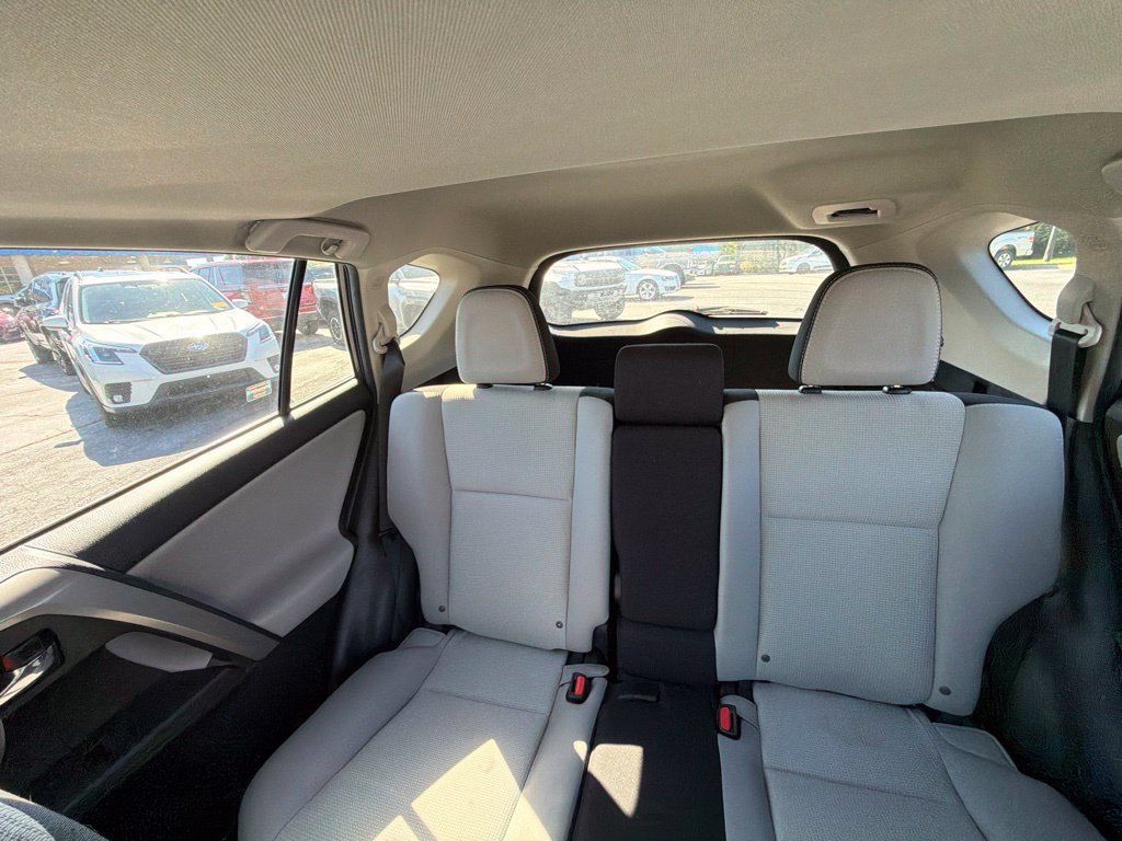Used 2017 Toyota RAV4 XLE w/ Plus Extra Value Package AWD/4WD image 12