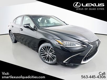 New 2025 Lexus ES 300h w/ Premium Package