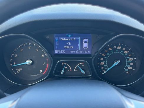 Used 2012 Ford Focus SE FWD image 12