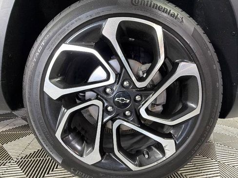 Certified 2024 Chevrolet Trax RS w/ Driver Confidence Package FWD image 38