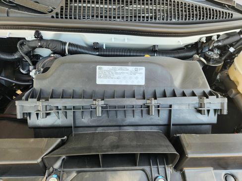 New 2025 Chevrolet Express 2500 w/ Driver Convenience Package image 30