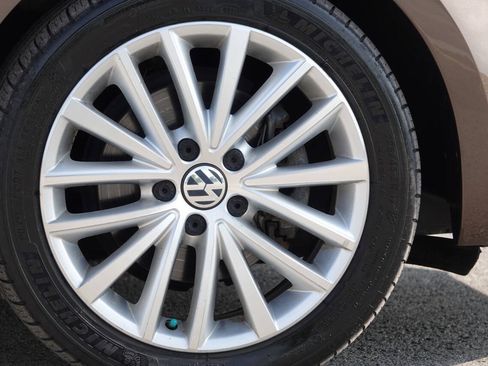 Used 2014 Volkswagen Jetta TDI FWD image 31