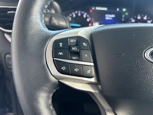 Used 2023 Ford Explorer XLT w/ Equipment Group 202A image 19