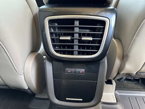 Used 2022 Lincoln Nautilus Reserve image 25