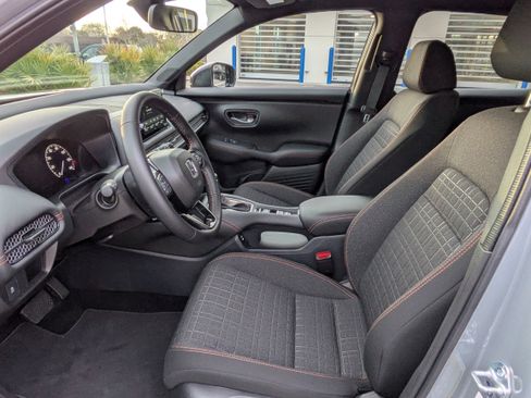 Certified 2026 Honda HR-V Sport image 27