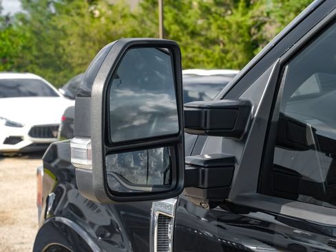 Used 2022 Ford F250 Lariat w/ Tremor Off-Road Package AWD/4WD image 40